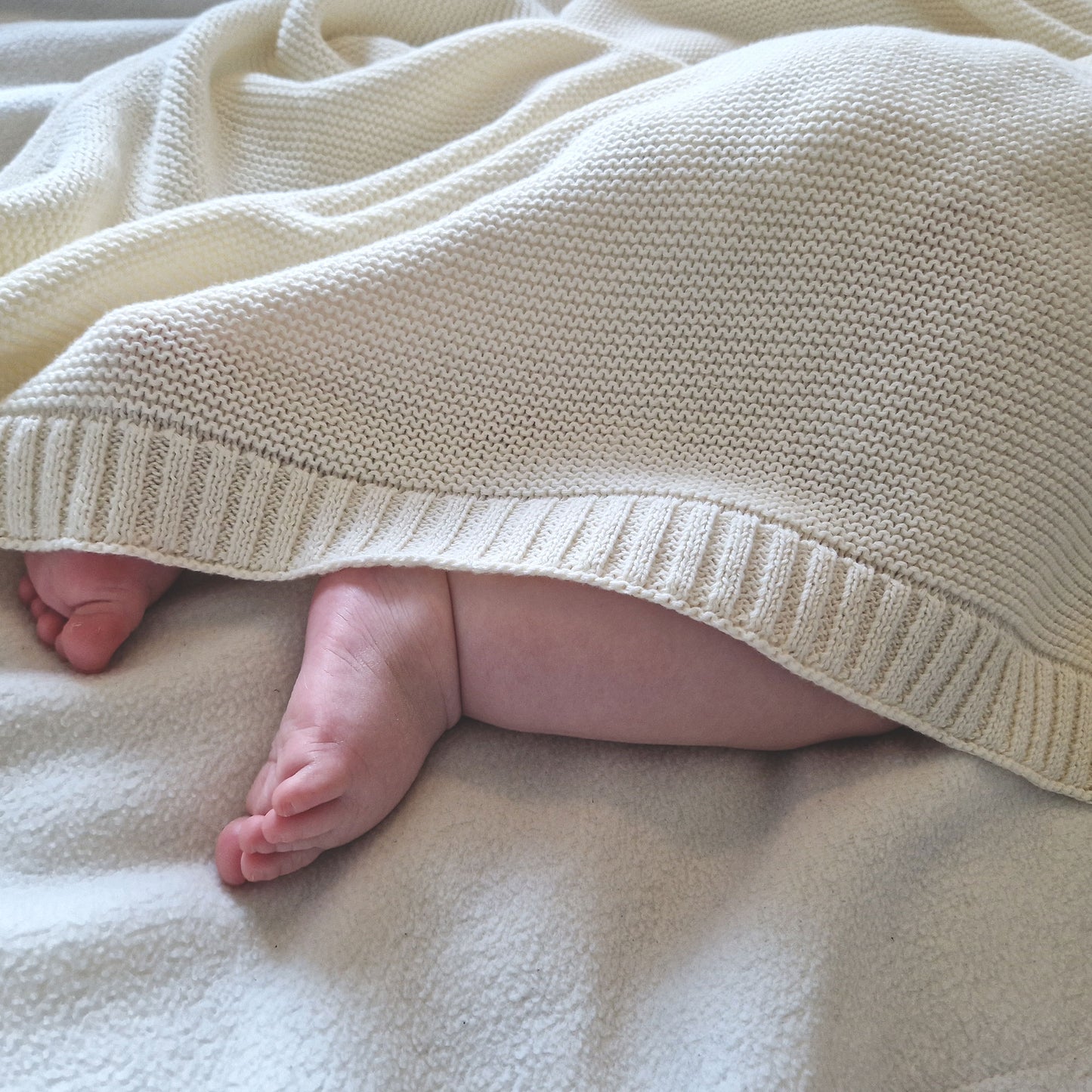 Personlig babyteppe med brodert navn – 100 % bomull - Natur Hvit
