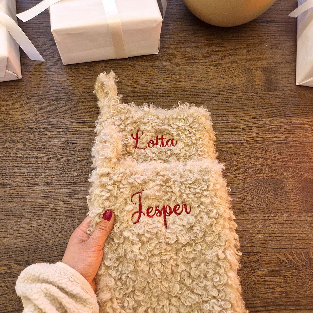 Julestrømpe i Teddy – Personlig med brodert navn